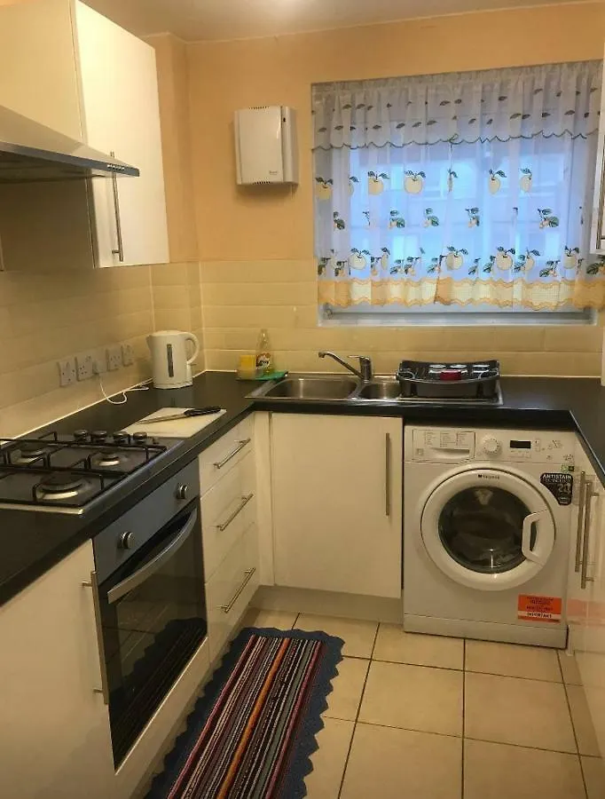 Cozy Apartment In Stratford From 18 Minutes To Central Londres