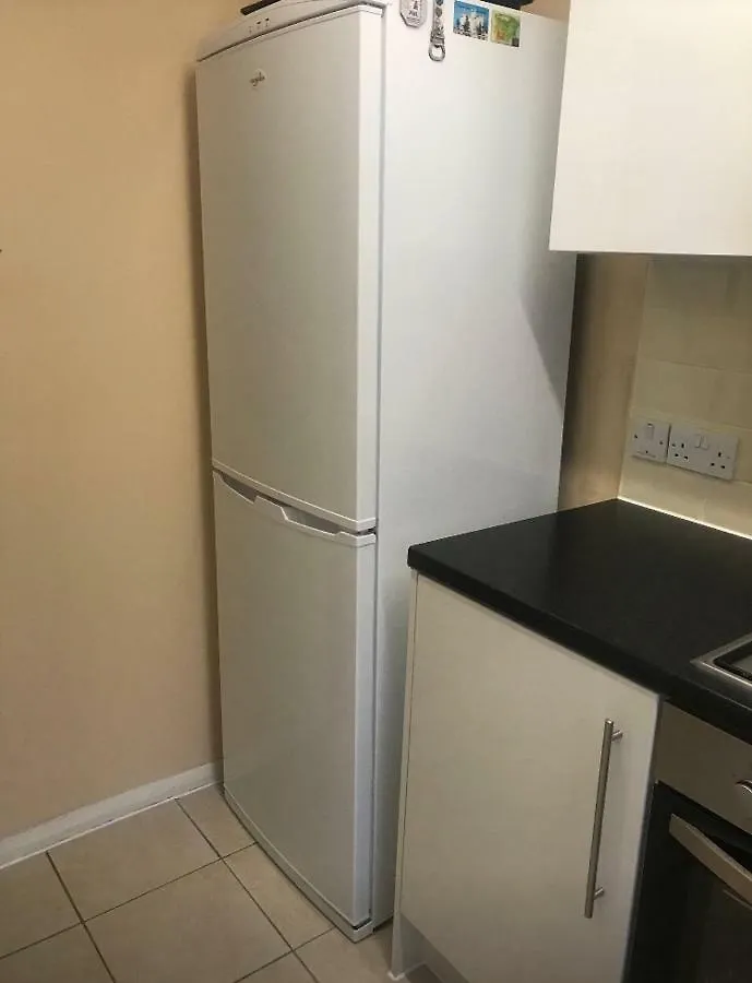 Cozy Apartment In Stratford From 18 Minutes To Central Londres 0*,  Reino Unido